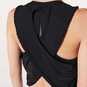 Lululemon Fast As Light Tank *Frilled
Black